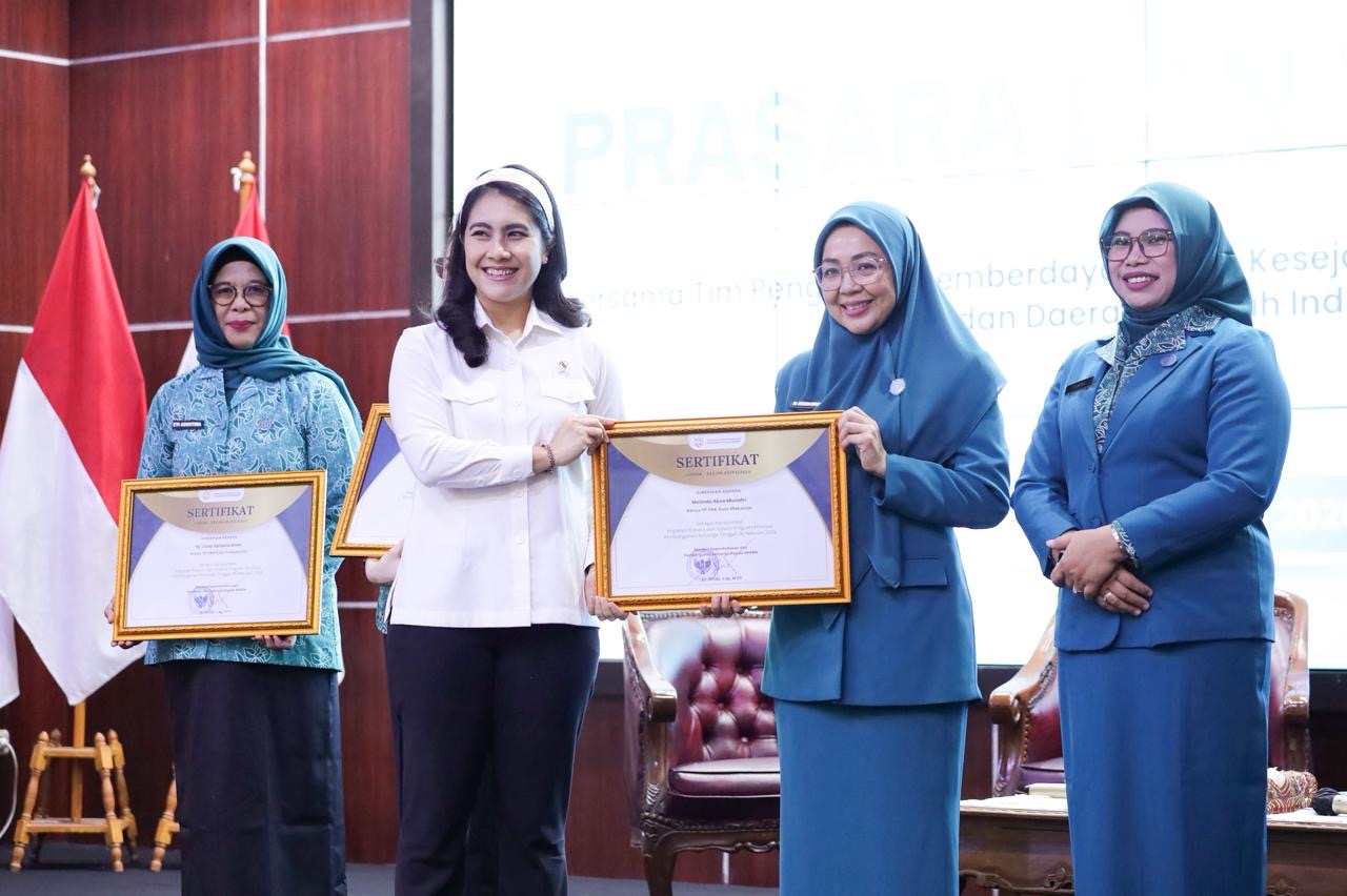 Praktik Baik TP PKK Makassar Jadi Contoh Nasional dalam Program Prioritas Pembangunan Keluarga